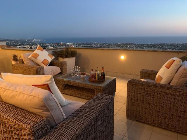 Appartement Beau Views Seven à Peyia Extérieur photo